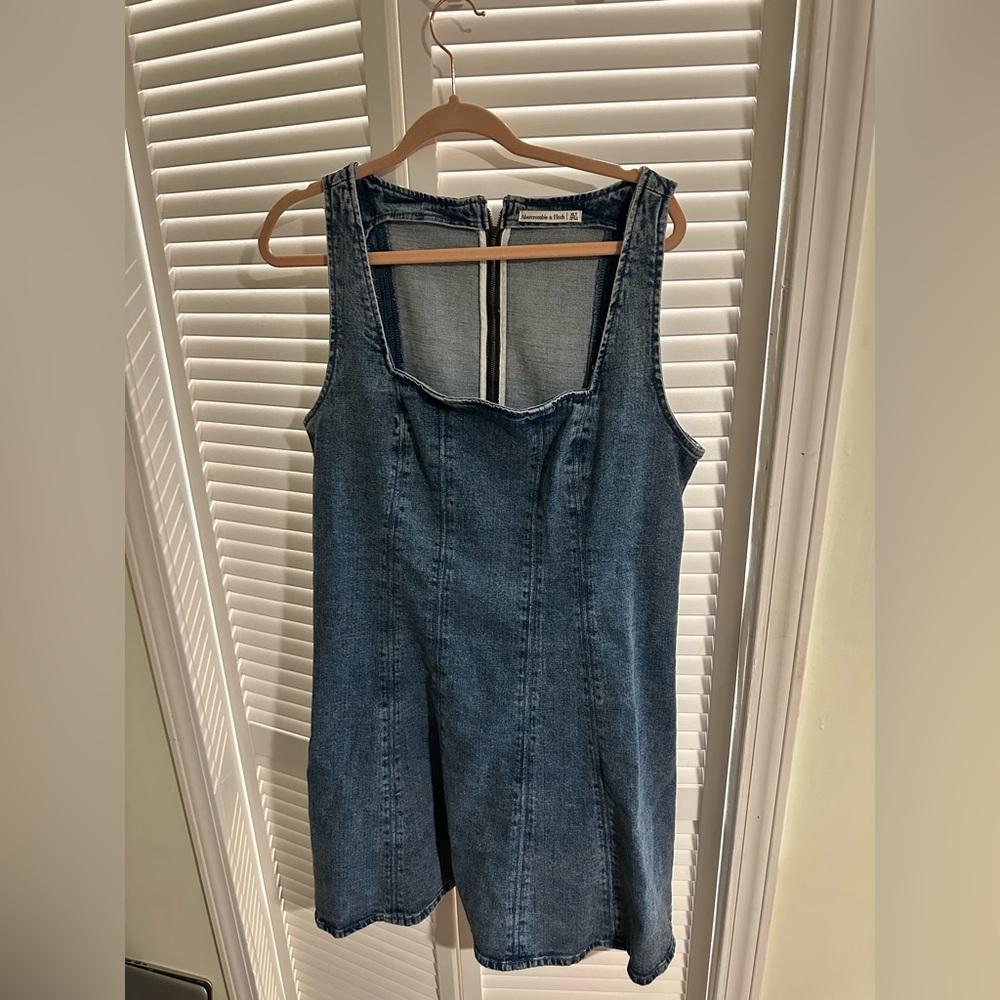 Abercrombie Women's Squareneck Denim XL tall - Picture 2 of 4